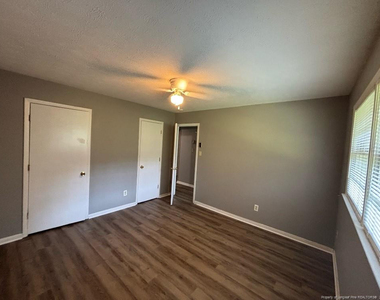 1507 Coley Drive - Photo Thumbnail 8