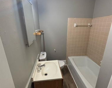 1507 Coley Drive - Photo Thumbnail 4
