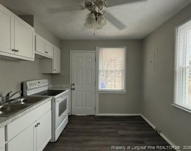 200 N Virginia Avenue - Photo Thumbnail 2