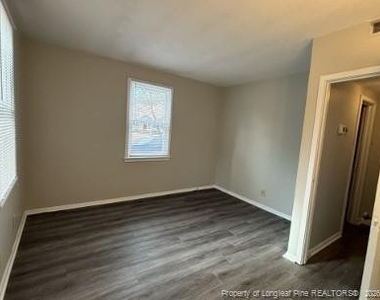 200 N Virginia Avenue - Photo Thumbnail 8