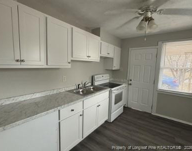 200 N Virginia Avenue - Photo Thumbnail 4