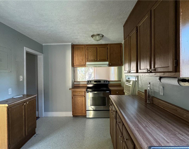 405 N Dickson Street - Photo Thumbnail 7