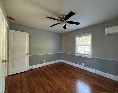 405 N Dickson Street - Photo Thumbnail 18