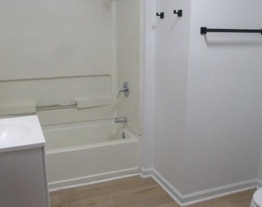 213 Dunn Road - Photo Thumbnail 20