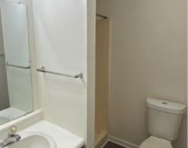 6408 Starbrook Drive - Photo Thumbnail 7