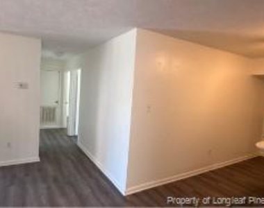 6408 Starbrook Drive - Photo Thumbnail 10