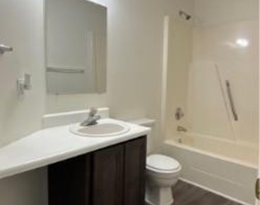 6408 Starbrook Drive - Photo Thumbnail 9