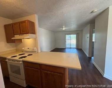 6403 Starbrook Drive - Photo Thumbnail 4