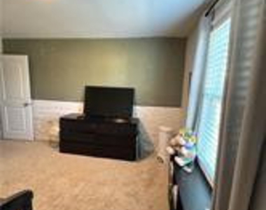 2150 Stonewash Drive - Photo Thumbnail 21