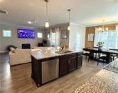2150 Stonewash Drive - Photo Thumbnail 6