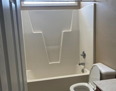 331 Beaconfield Drive - Photo Thumbnail 10