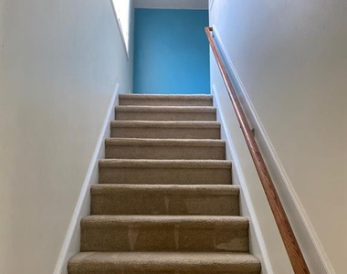 331 Beaconfield Drive - Photo Thumbnail 11