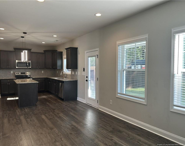 143 Cromwell Court - Photo Thumbnail 14