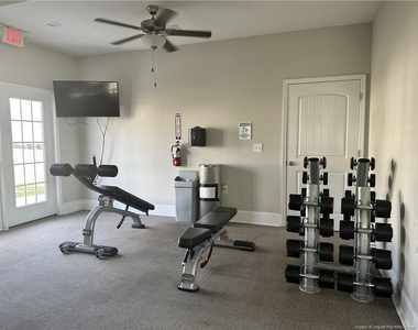 143 Cromwell Court - Photo Thumbnail 4