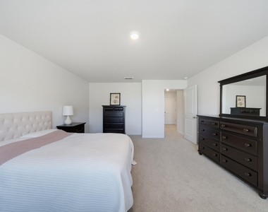 722 Andrade Drive - Photo Thumbnail 15