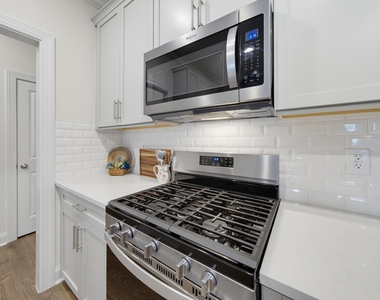 722 Andrade Drive - Photo Thumbnail 6