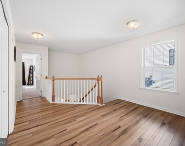1537 Crest Park Court - Photo Thumbnail 13