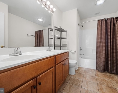 1537 Crest Park Court - Photo Thumbnail 23