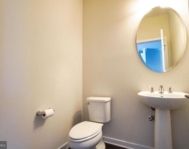 35 Jessop Lane - Photo Thumbnail 31