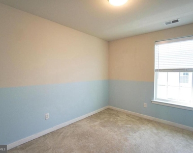 35 Jessop Lane - Photo Thumbnail 20