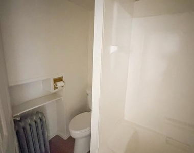 261 N York Street - Photo Thumbnail 10
