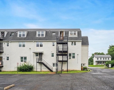 3868 Germantown Pike - Photo Thumbnail 4
