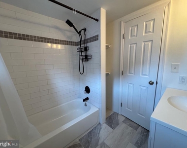 319 Grant Street - Photo Thumbnail 13