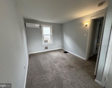 319 Grant Street - Photo Thumbnail 14
