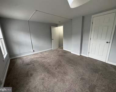 319 Grant Street - Photo Thumbnail 10