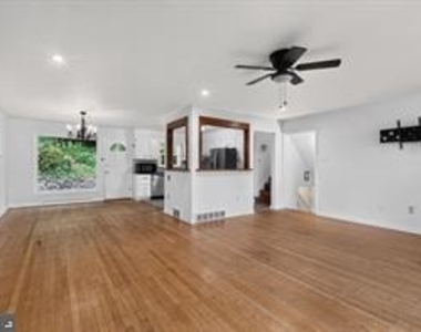 156 Gypsy Lane - Photo Thumbnail 33