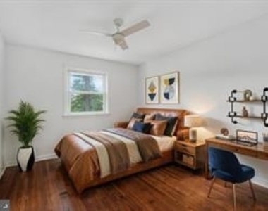 156 Gypsy Lane - Photo Thumbnail 23