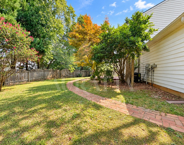 103 Doves Haven Drive - Photo Thumbnail 46