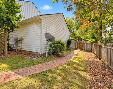 103 Doves Haven Drive - Photo Thumbnail 47