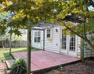 103 Doves Haven Drive - Photo Thumbnail 17