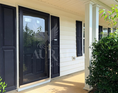 103 Doves Haven Drive - Photo Thumbnail 2