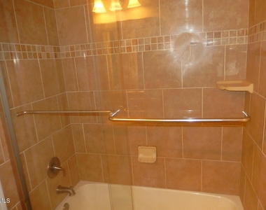 4301 Bona Court - Photo Thumbnail 12