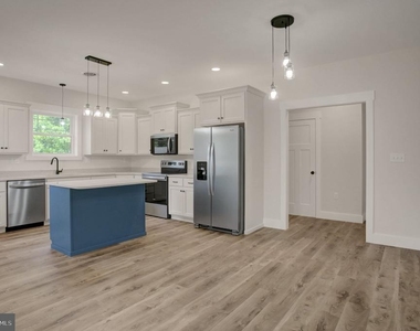 695 Karvois Court - Photo Thumbnail 10