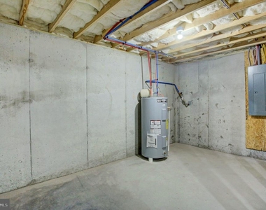 695 Karvois Court - Photo Thumbnail 37