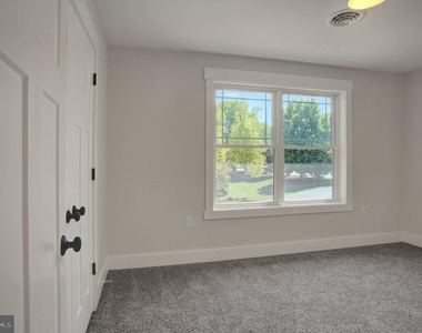 695 Karvois Court - Photo Thumbnail 17