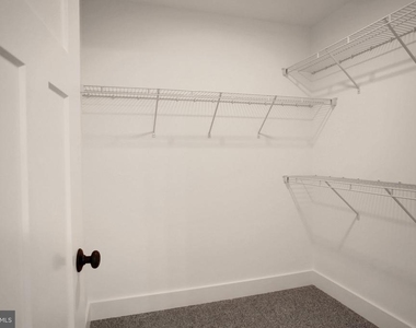 695 Karvois Court - Photo Thumbnail 33