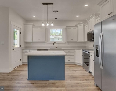 695 Karvois Court - Photo Thumbnail 11