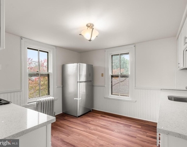 2635 W Chester Pike - Photo Thumbnail 5