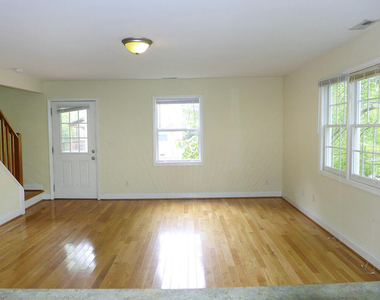 515 S Merritt Mill Road - Photo Thumbnail 4