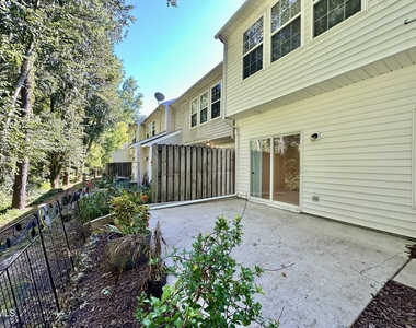 508 Canyon Lake Circle - Photo Thumbnail 19