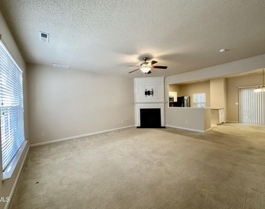 508 Canyon Lake Circle - Photo Thumbnail 1