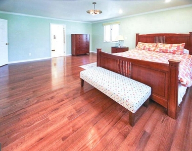 1120 Cymry Drive - Photo Thumbnail 13