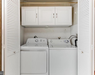 1114 Mews Lane - Photo Thumbnail 17