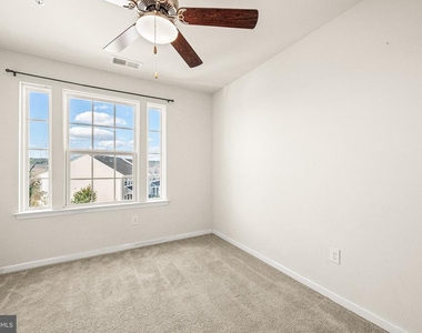 126 Mulberry Drive - Photo Thumbnail 21