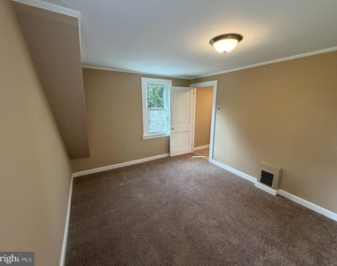 1204 N Bailey Road - Photo Thumbnail 13