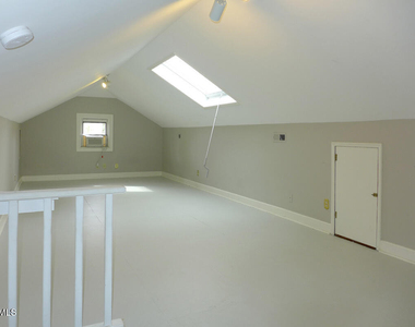 406 Hillsborough Street - Photo Thumbnail 8